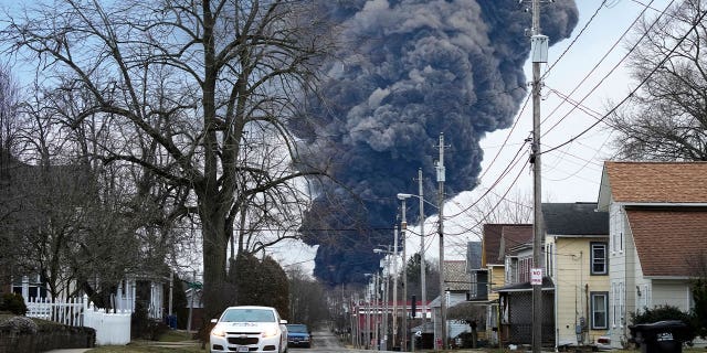 plume of smoke