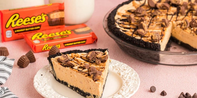 reeses peanut butter pie