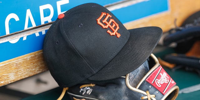 SF Giants hat