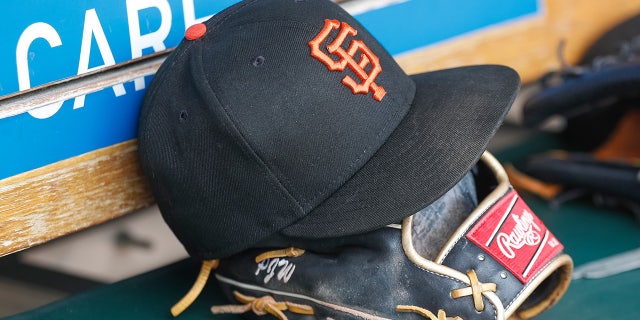 SF Giants hat