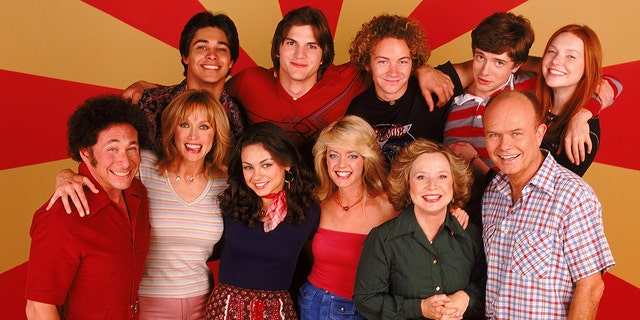 Cast of "That '70s Show" in a promotional picture