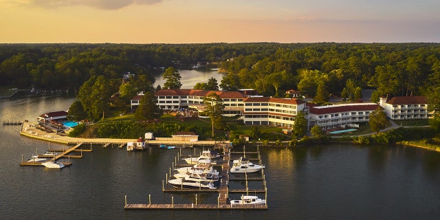 The Tides Inn exterior