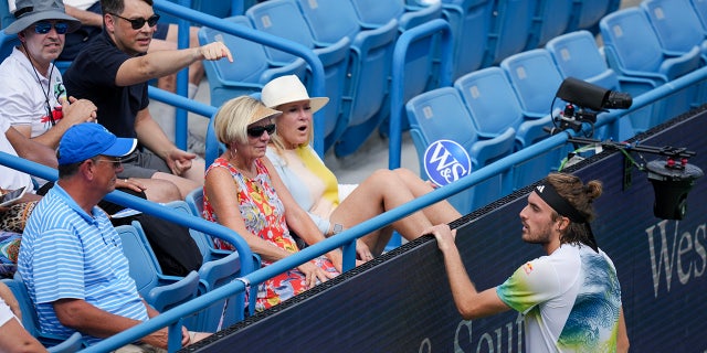 Stefanos Tsitsipas confronts fan