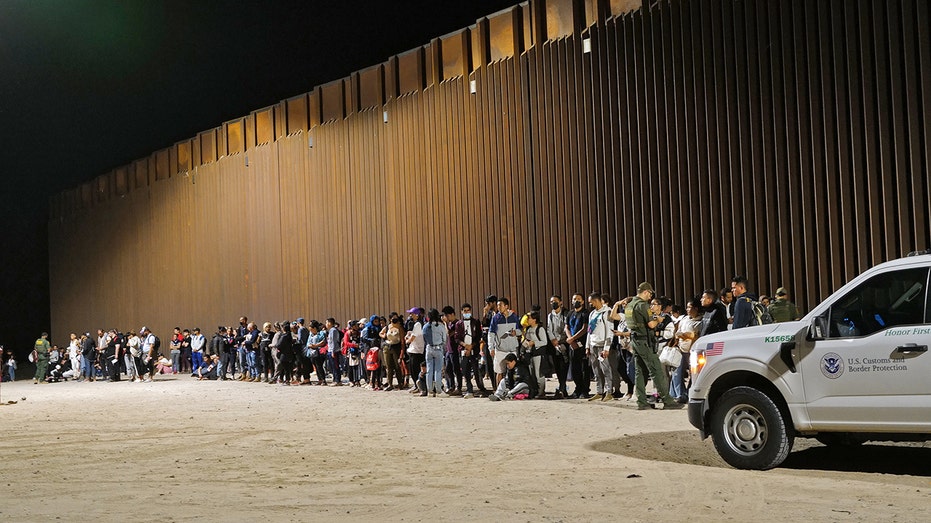 Border agent in Arizona left bloodied after attack by suspected human smugglers, officials say
