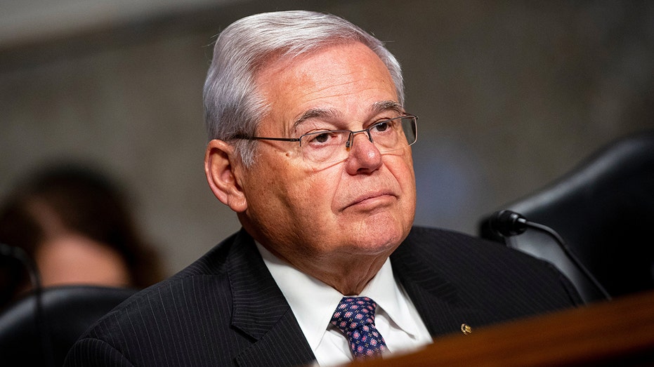 Feds probing if Dem Sen Menendez or wife accepted gold bars worth hundreds of thousands from felon: report