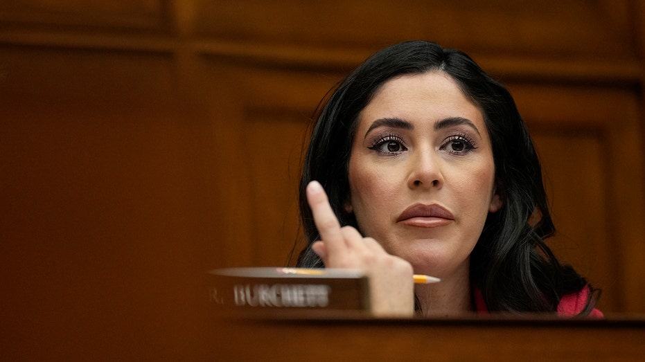 Rep Luna shreds Biden’s ‘no comment’ on deadly Hawaii fires after he shelled out another $200M to Ukraine