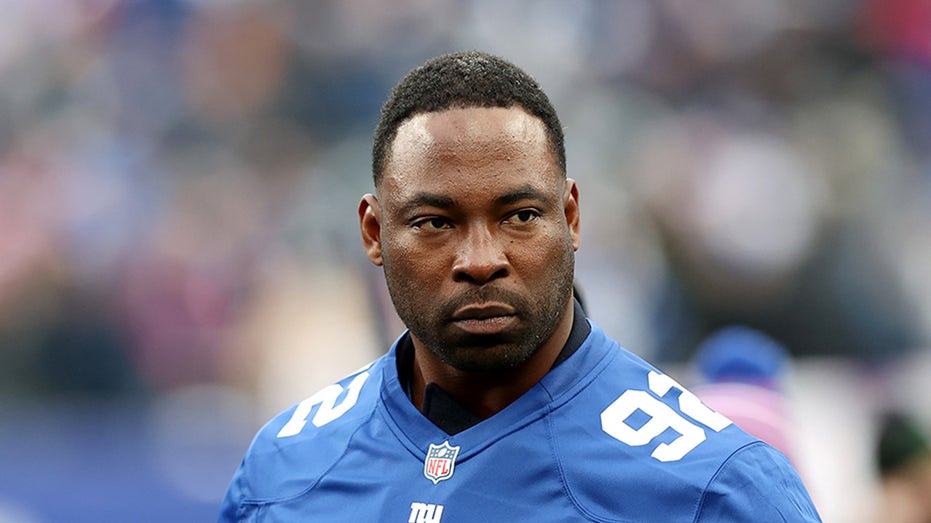 Giants Vs. Falcons: Justin Tuck Press Conference, 01.05.12 - Big Blue View