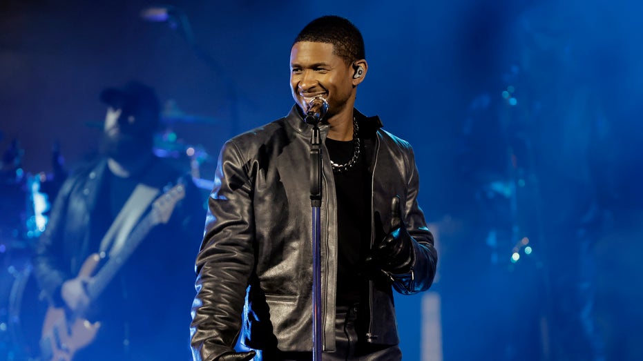 Usher set to headline Super Bowl LVIII ha...