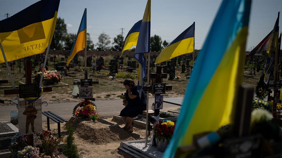 Ukraine marks Independence Day with promises to continue its fight against Russia