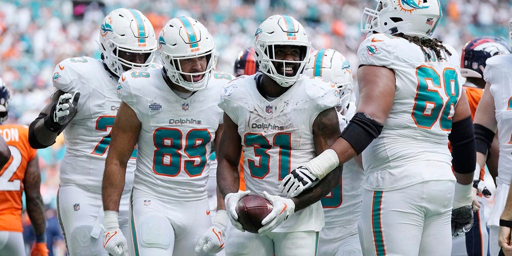 Dolphins drop 70 points on Broncos in historic victory