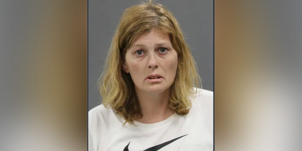 Indiana woman allegedly hides drugs in private parts, fakes heart attack when police grow suspicious - Vimarsana News