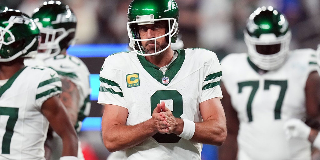 Doctor suggests Aaron Rodgers could return to Jets by Week 1 next