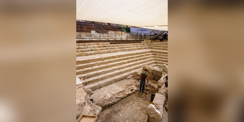 Steps where Jesus walked and healed a blind man unearthed for first time in 2,000 years - Vimarsana News
