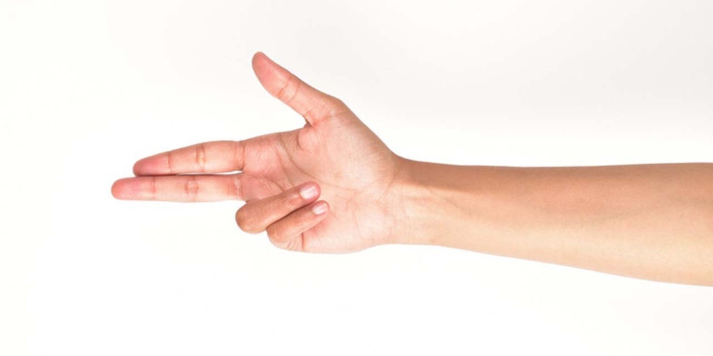 Father weighs legal action after school suspends 1st-grader over finger gun during game: 'Infuriated' - Vimarsana News