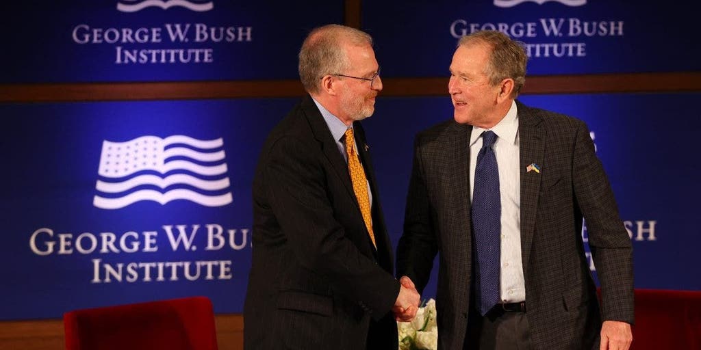 Bush institute exec pushing 'civility' pledge leaked Steele dossier to media outlet in 2016 - Vimarsana News