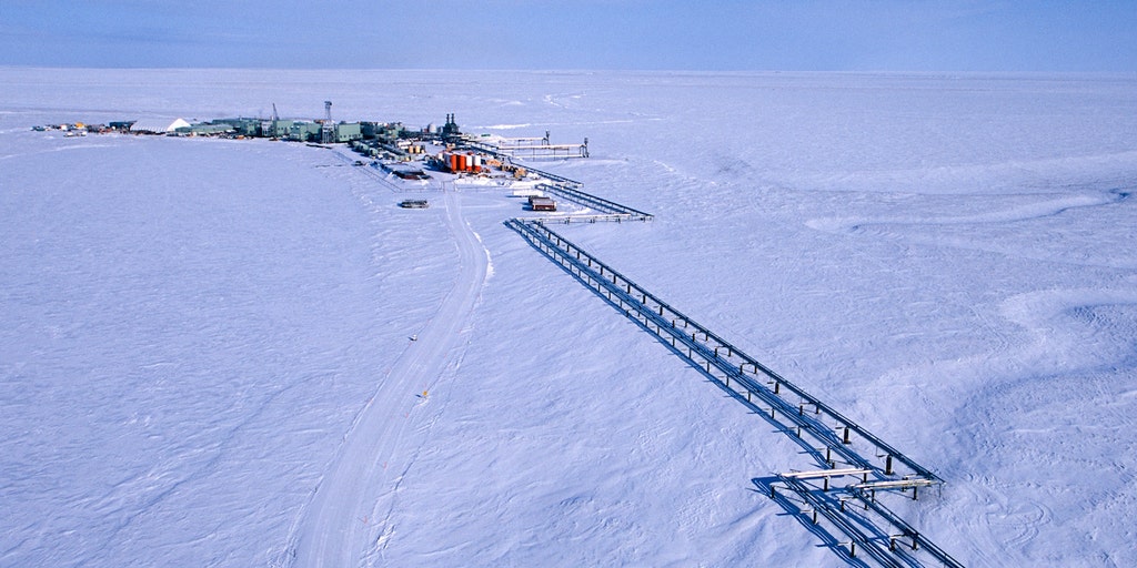 Alaska officials outraged after feds cancel Trump-era ANWR oil leases: 'Pulling the rug out' - Vimarsana News
