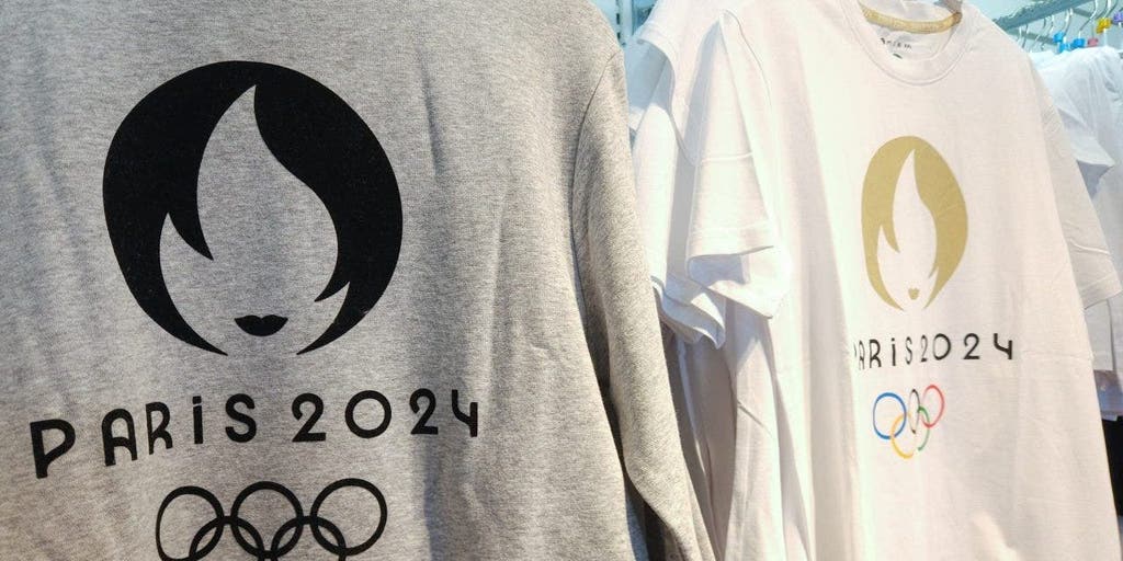 Russian Olympic fencers who fled Russia over war seeking US citizenship - Vimarsana News
