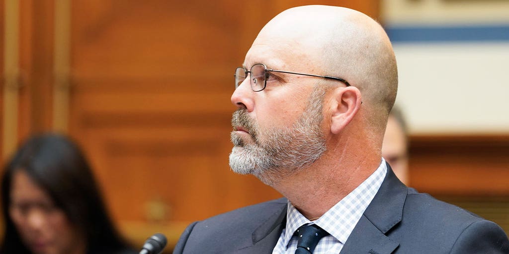 In Montana, former firearms executive Ryan Busse seeks to unseat GOP Gov. Greg Gianforte - Vimarsana News