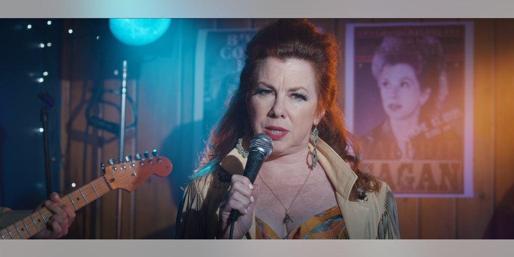 Actress Siobhan Fallon Hogan talks new film, being Catholic in Hollywood: 'Only one reason, and that's God' - Vimarsana News