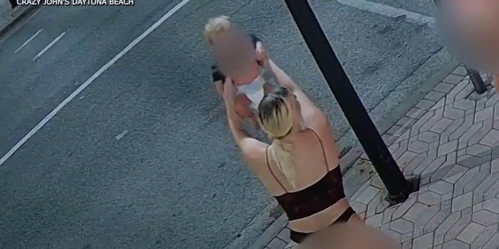 Florida women outside Coyote Ugly bar seen tossing baby around 'like a toy' moments before fight breaks out - Vimarsana News