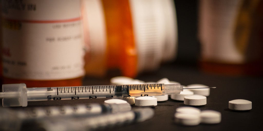 Oregon opioid deaths increase 13x after drug decriminalization law: 'We have to do something different' - Vimarsana News