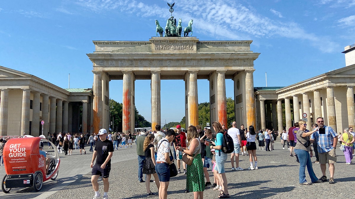 Climate change protesters at the Brandenburg Gate