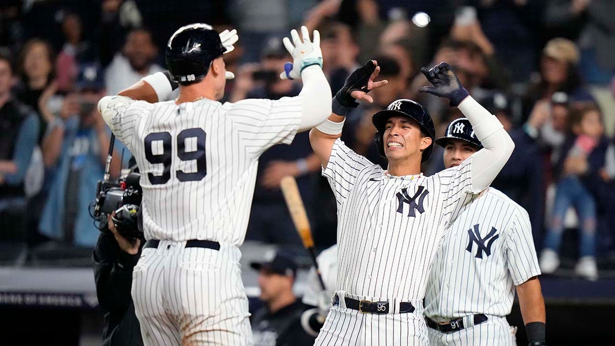 New York Yankees players celebrate