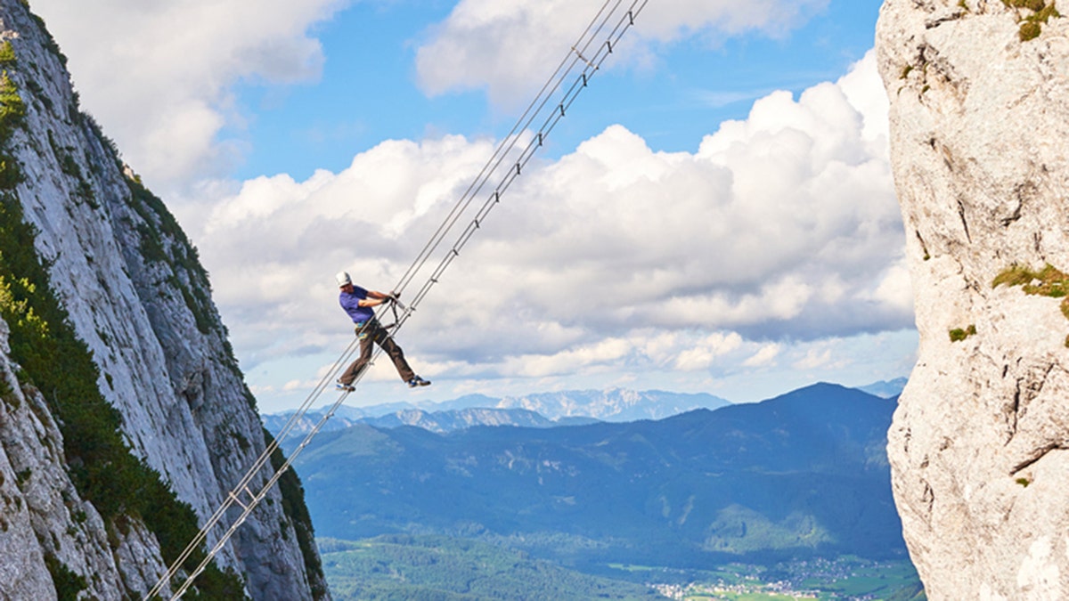 Aerial ladder connects cliffs on Austria mountain