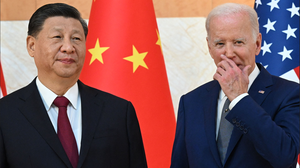 Biden and Xi Jinping