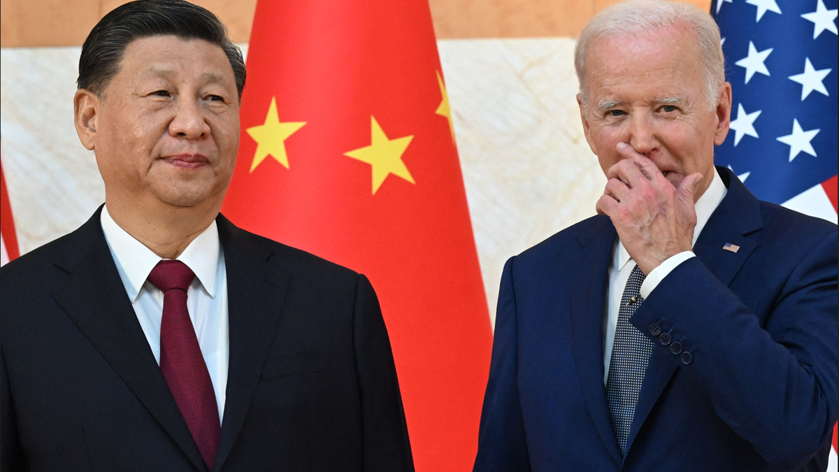 Biden and Xi Jinping