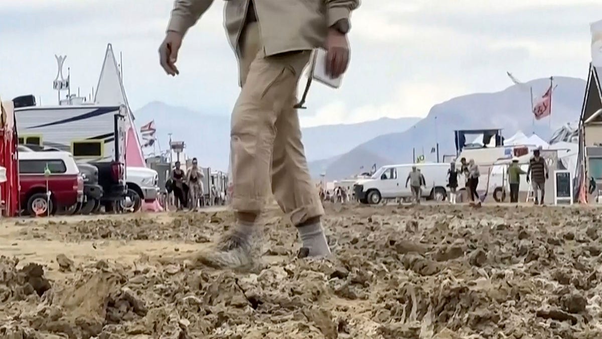 One Death At Burning Man 2024 Brinn Orelie   Burning Man Mud 