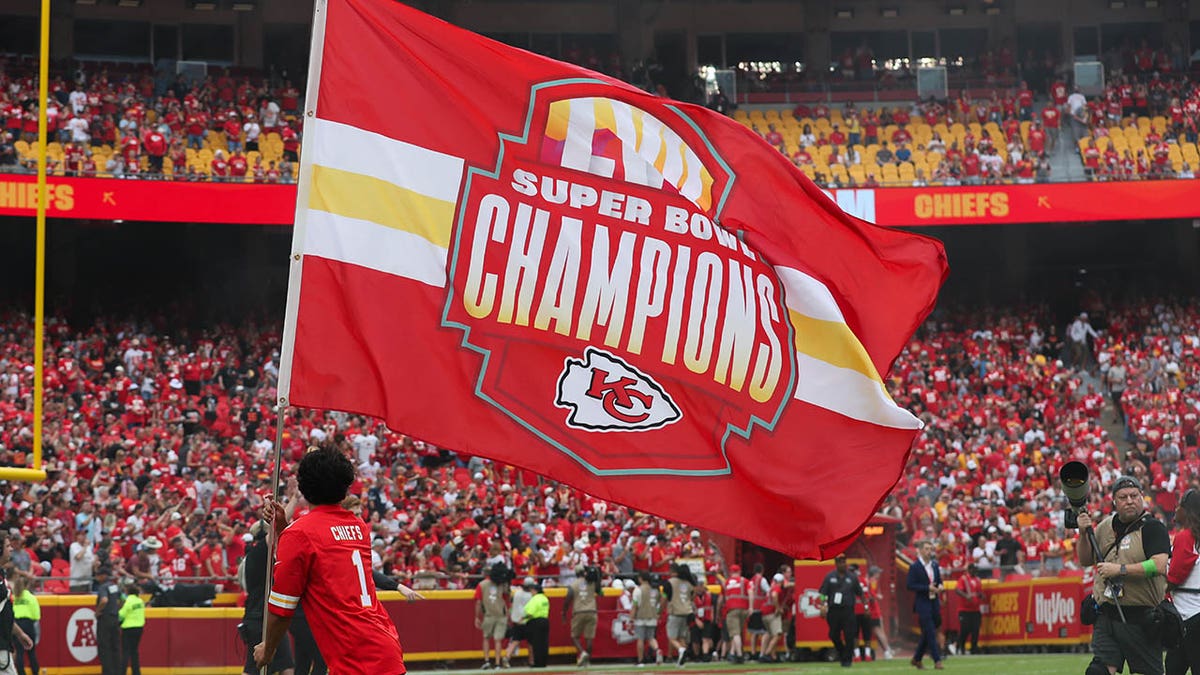 Chiefs flag