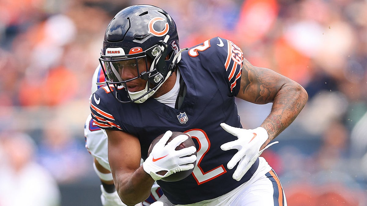 Bears' DJ Moore Reveals Initial Reaction To Being Traded To Chicago ...