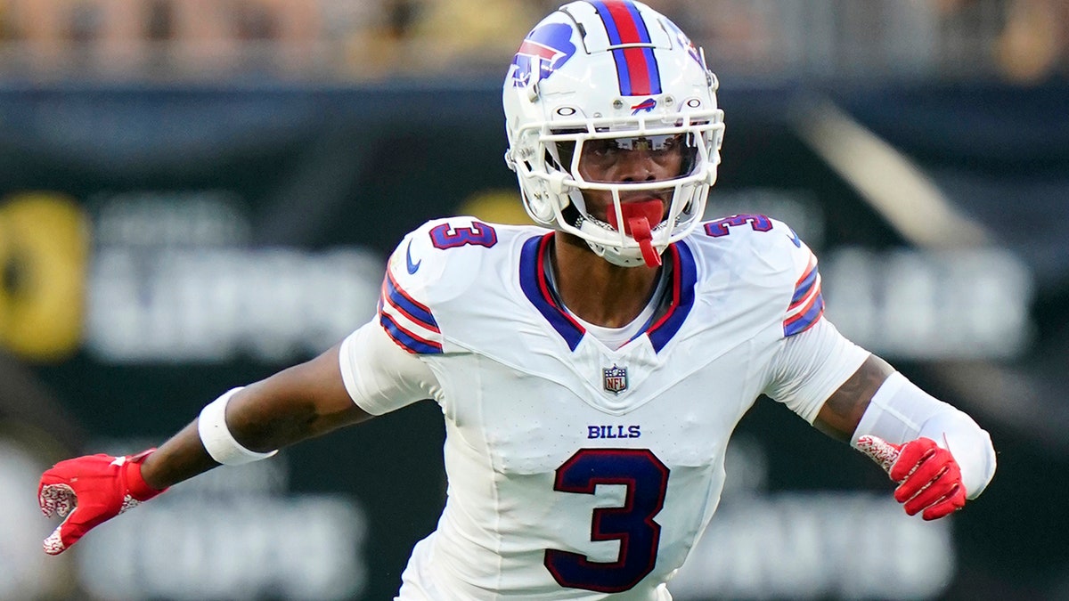 Buffalo Billsi ohutus Damar Hamlin vs Steelers