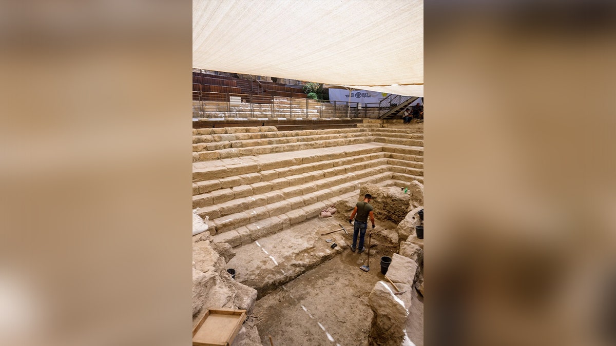 Descubiertos por primera vez en 2.000 años los escalones por donde Jesús caminó y curó a un ciego