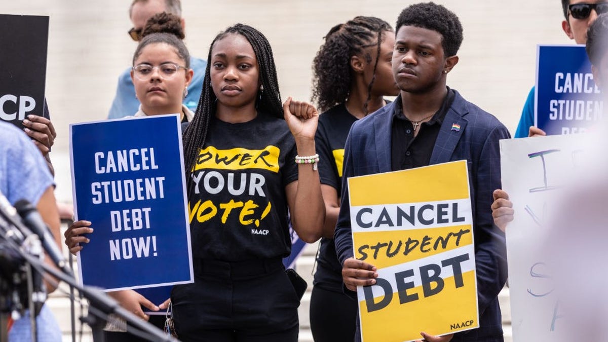 student loan protest