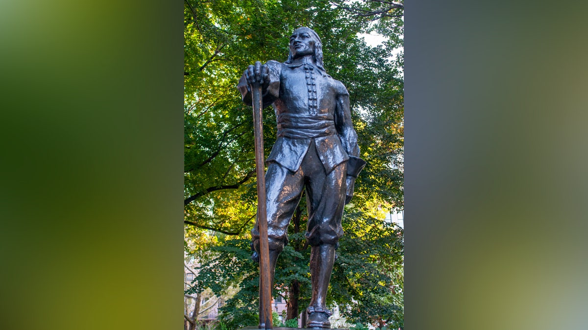 Peter Gerard Stuyvesant bronze statue