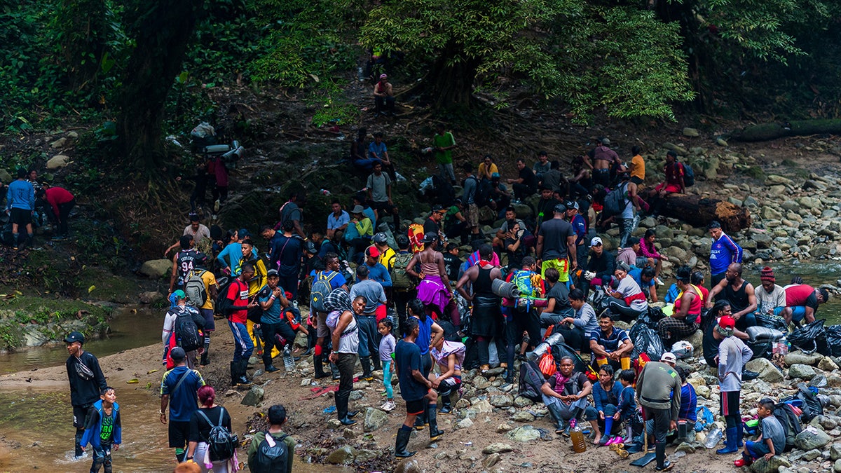 Darien Gap crowds