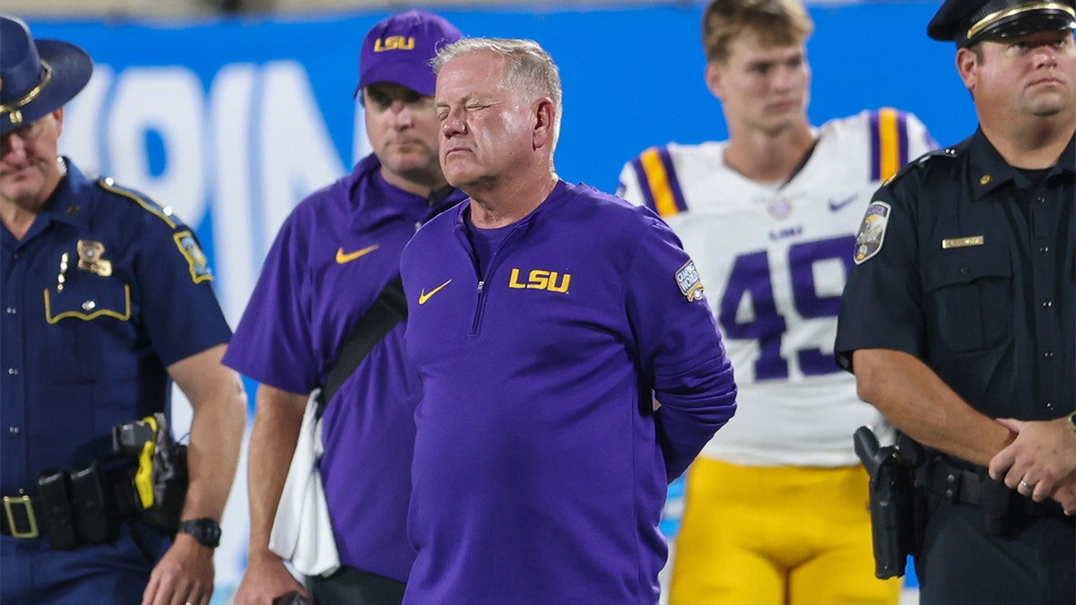 Brian Kelly says LSU not the team 'I thought we were' following