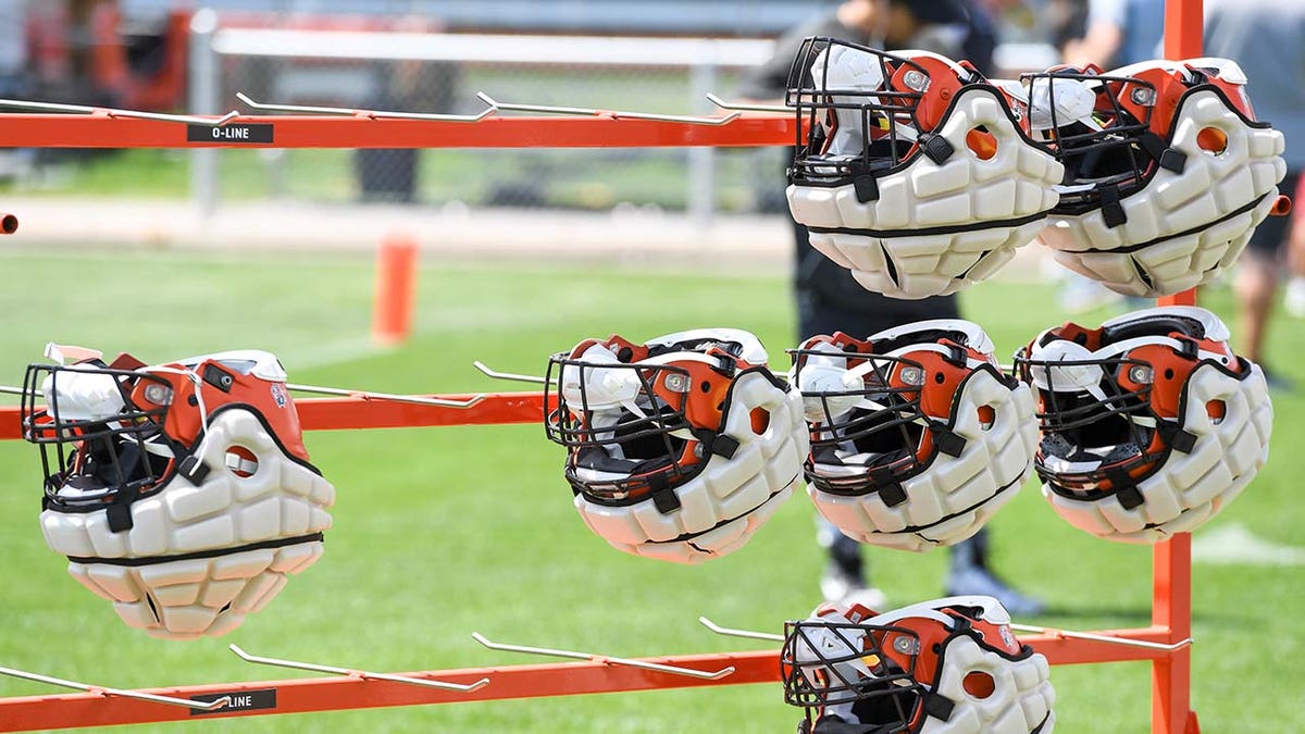 Cleveland Browns helmets with Guardian Caps