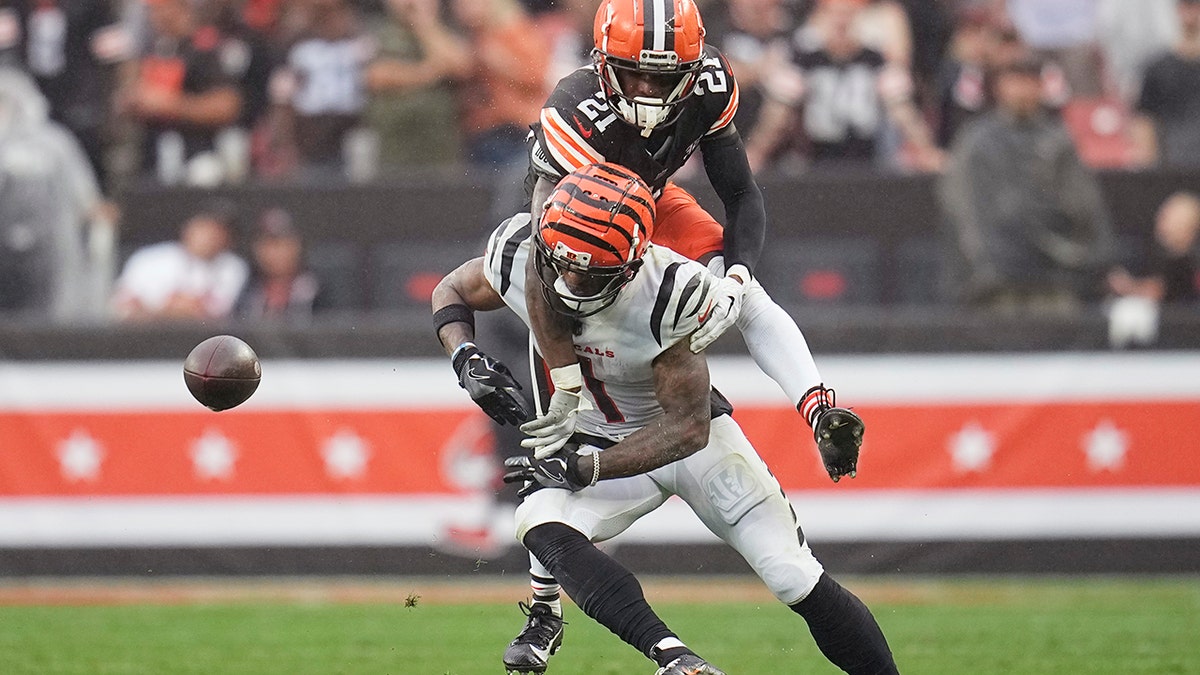 Missed opportunities plague Bengals' playoff chase