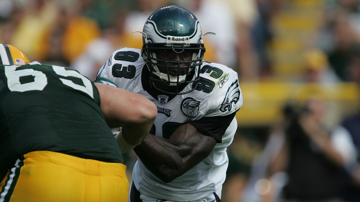 Philadelphia Eagles defensive end Jevon Kearse vs Green Bay Packers