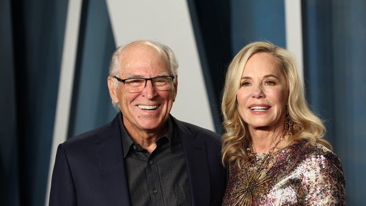 Music Icon Jimmy Buffett S Cause Of Death Revealed Mr Mehra   Jimmy Bufett Wife Jane Buffett 