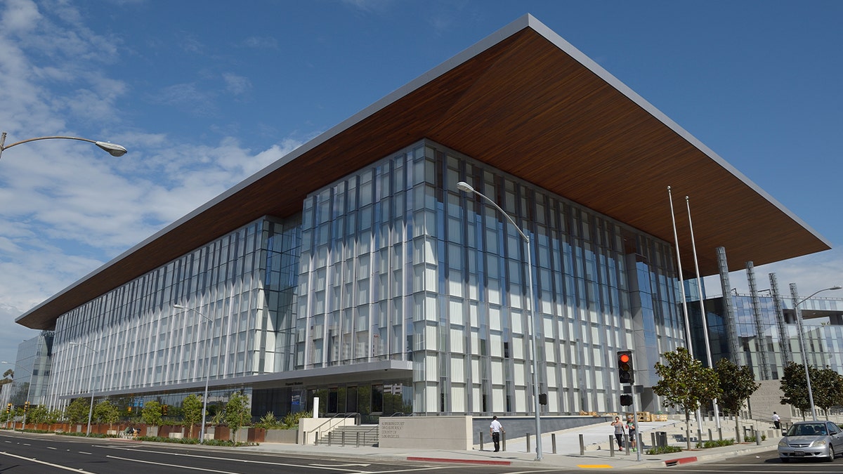 Long Beach, California, courthouse