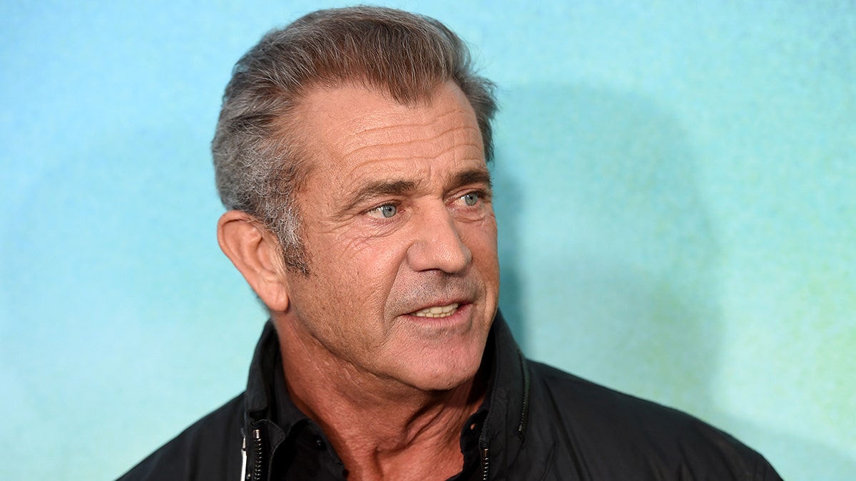 Mel Gibson at a premiere