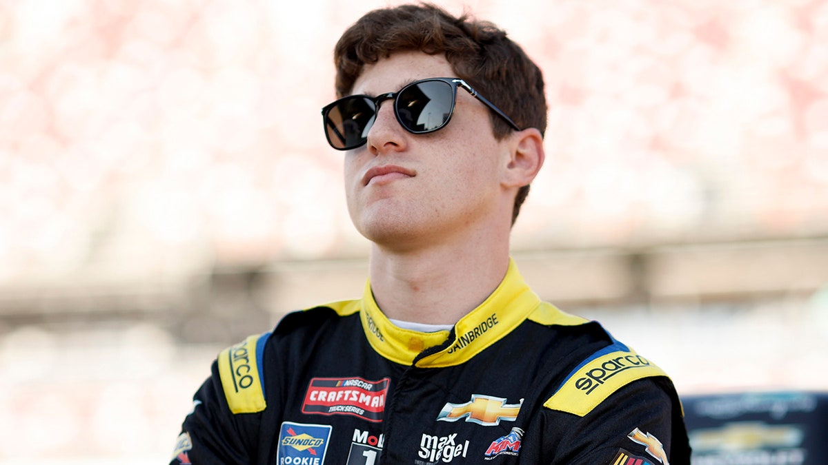 31,836 Nascar Sunglasses Stock Photos, High-Res Pictures, and Images -  Getty Images