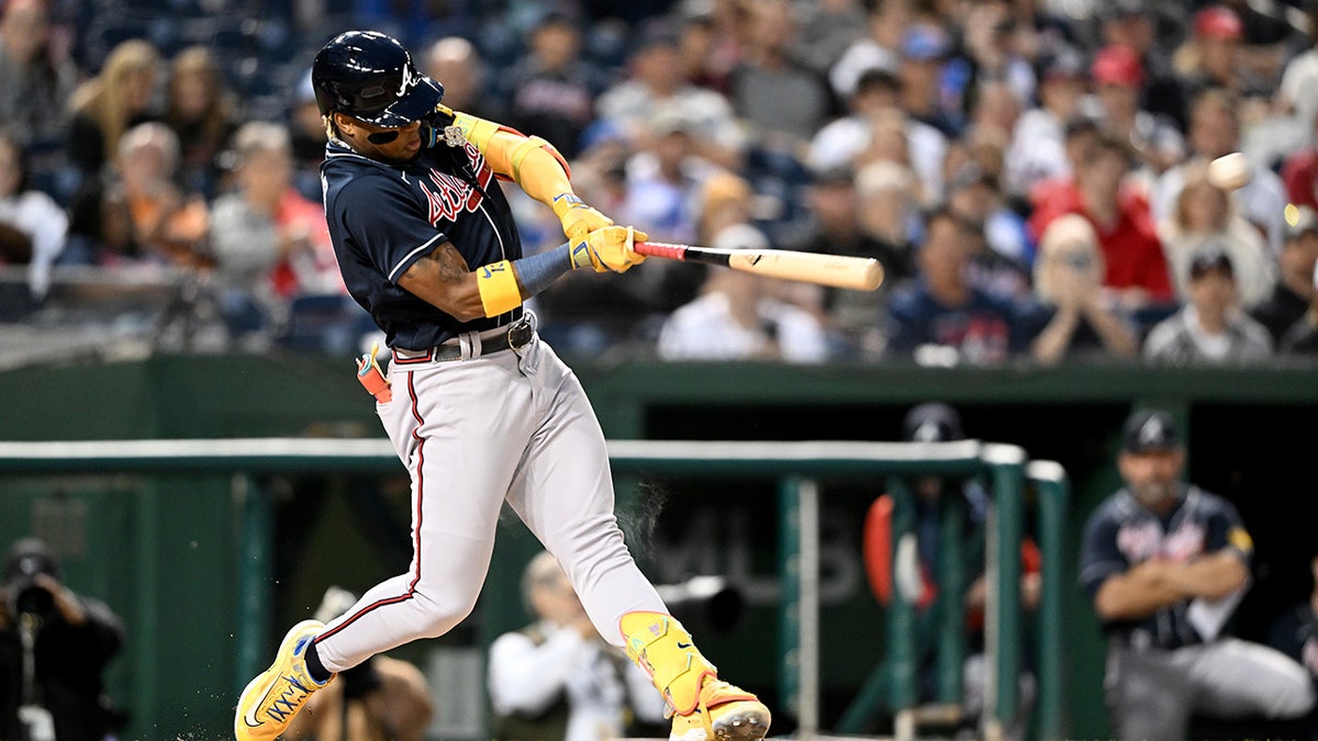 Braves' Ronald Acuña Jr. accomplishes feat no player has ever come close to  in MLB history