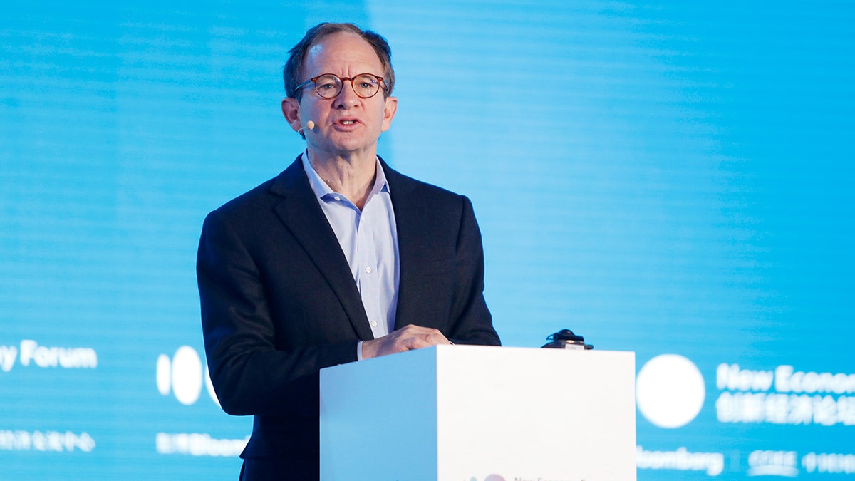 Steve Rattner