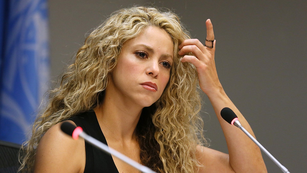Shakira at a UN meeting in 2015