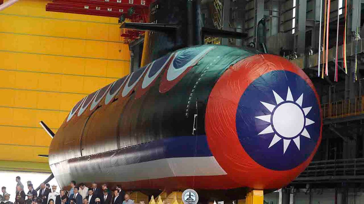 Taiwan submarine unveiled